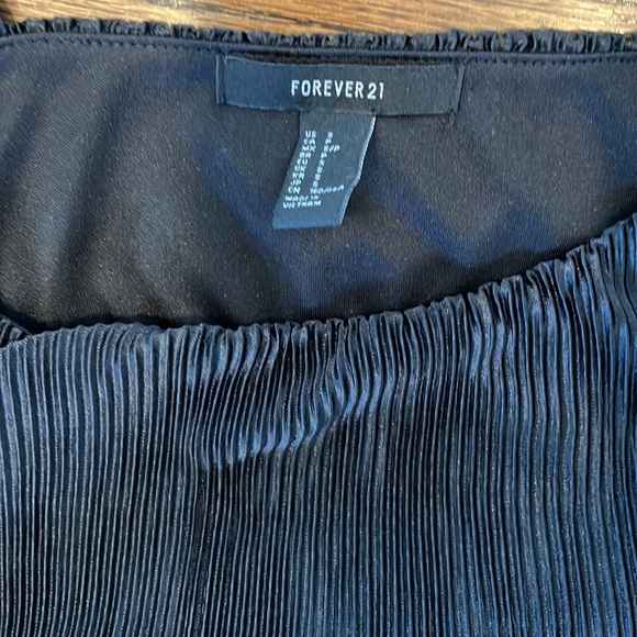 F21 Jumpsuit Black - Picture 2 of 2